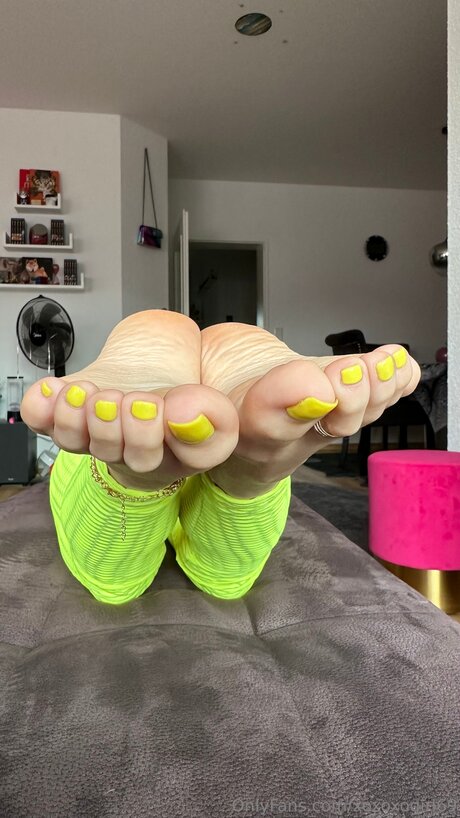 Xoxoxogirl69 pornstar nude img