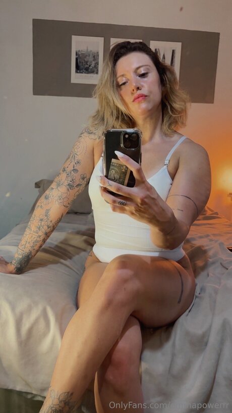 Emmapowerrr top model photos
