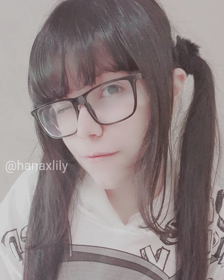Hanaxlily top star pictures