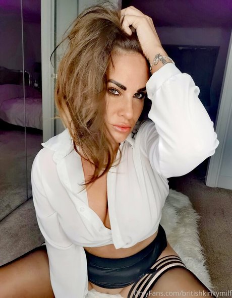 babe nude onlyfans porno images