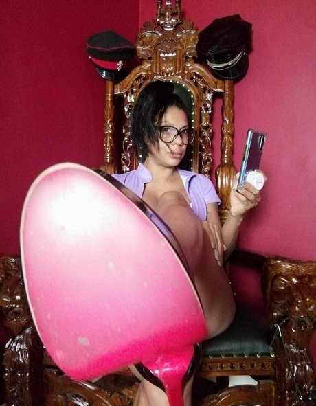 mistresssarahcc naked actress pics