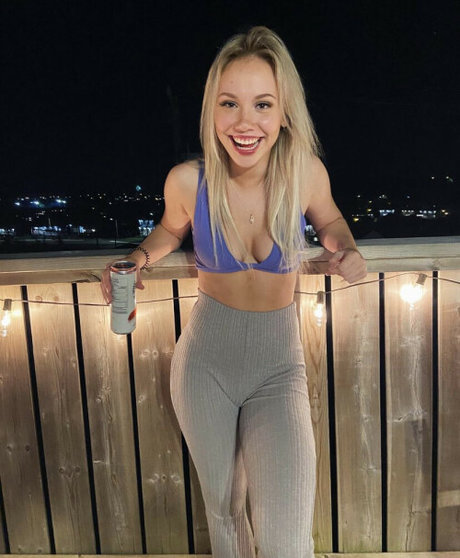 Brianna McGrath model nice img