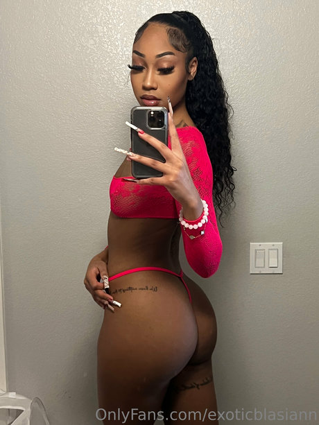 Exoticblasiann porn model pics