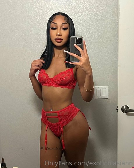 Exoticblasiann  pornstar sexy photo