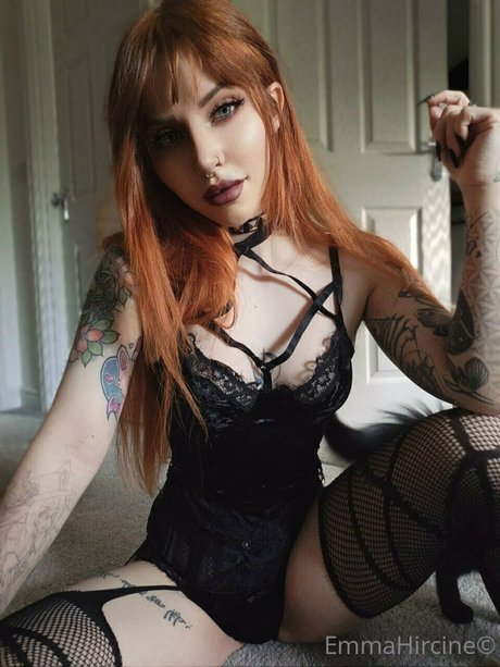 Pun Queen pornstar art archive