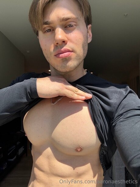 Aaronaesthetics pretty pornstar gallery