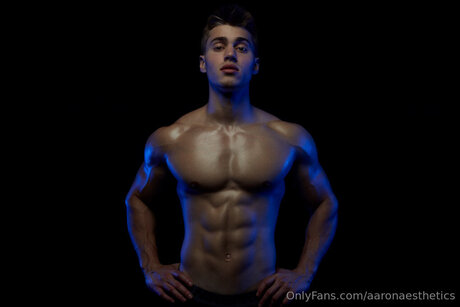 Aaronaesthetics pornstar nice pic