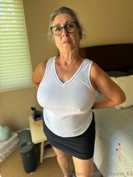 Smbdyuno 63 xxx pornstar picture