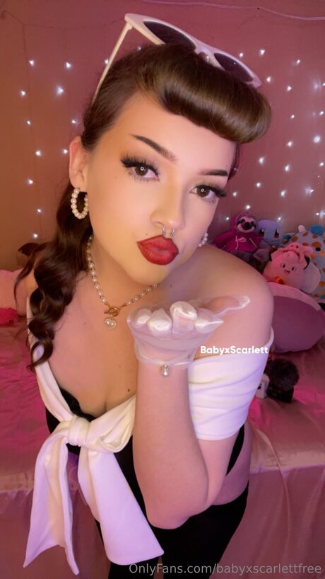curvy cougar onlyfans porn pic