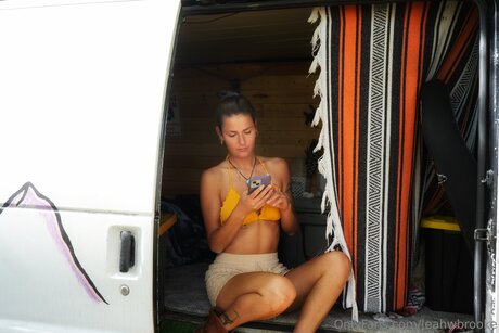 Leahwbrooke profile image