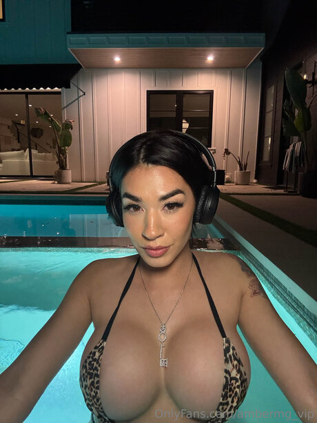 Ambermg Vip pornstar sexy gallery