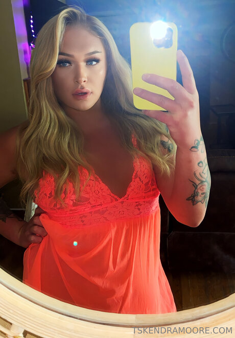 Onlykendramoore nice pornstar archive