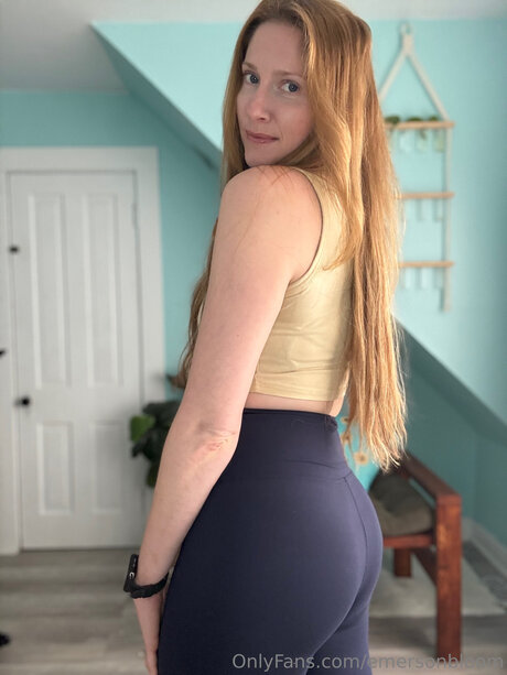 Emersonbloom hd pornstar photos
