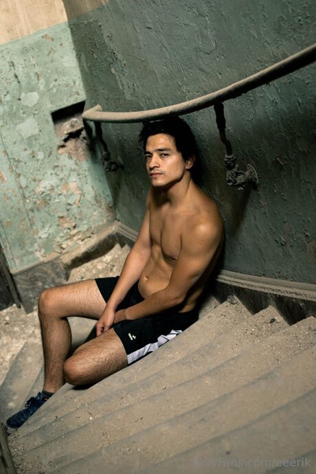 Eeerik art model picture