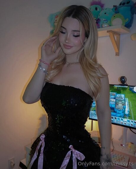 Missy Ts model xxx picture