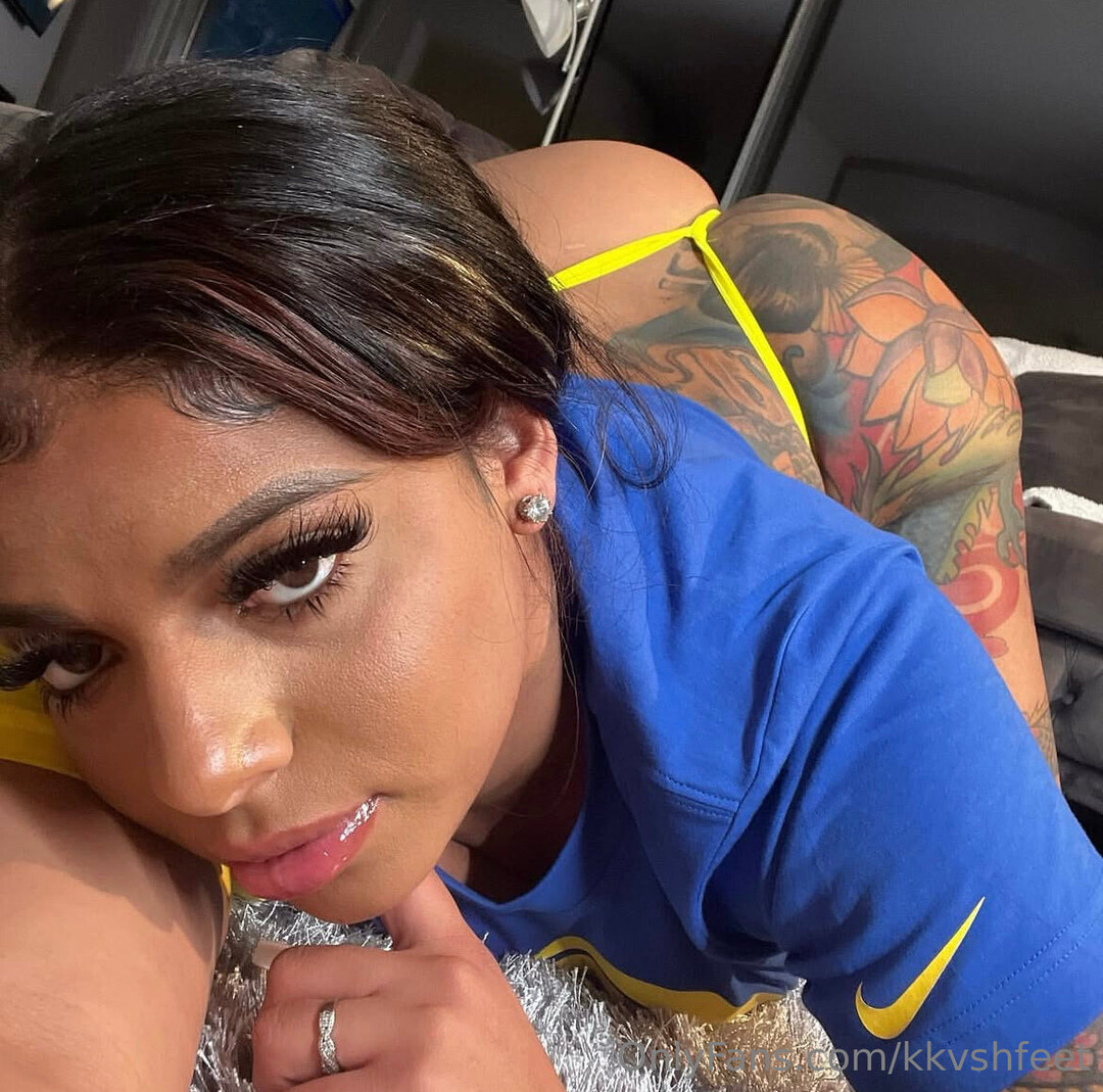 Kkvshfeet model porn photo