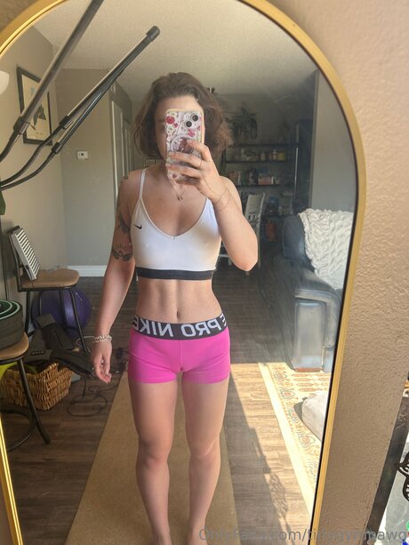Tinygympawg model pornographic pictures