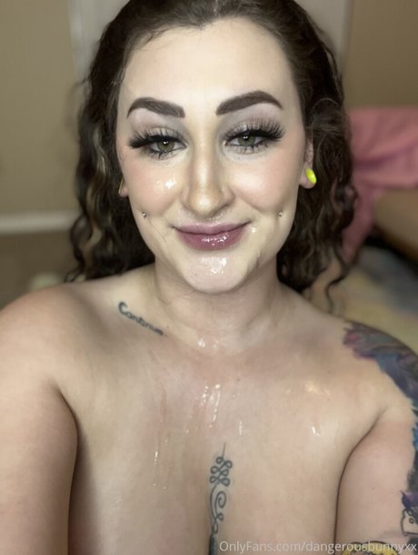 Avalon Mira nice model pics