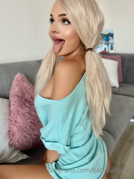 big tits nerd onlyfans nude pictures