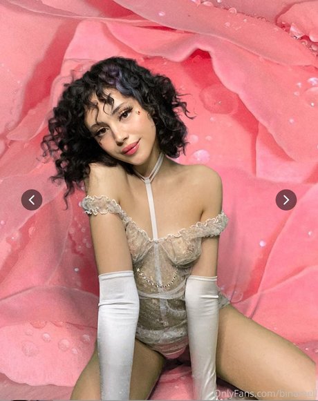 Mina Bell  top pornstar archive