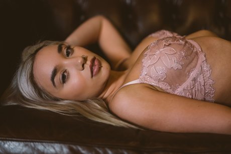 Ella Baig xxx model gallery