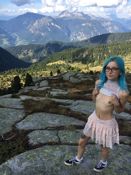 Lily Moonflower  model pornographic pic