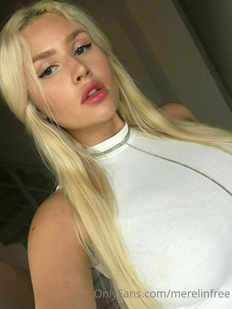 Merelin pornstar art photos