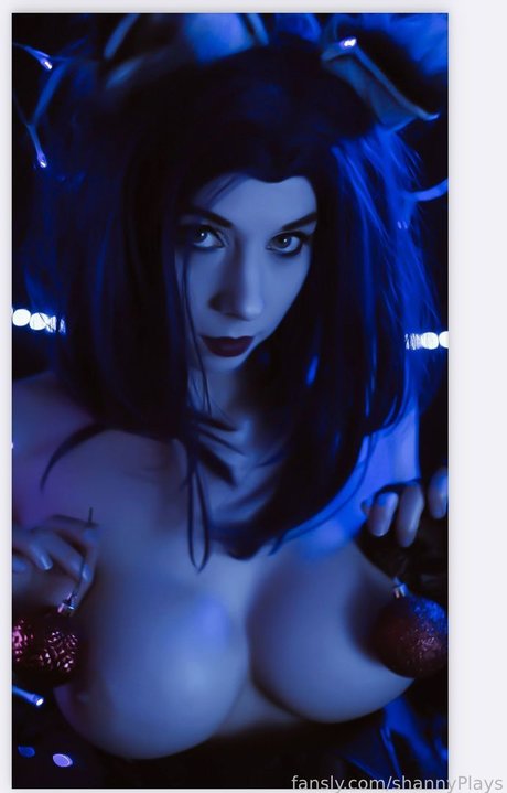 Shannnwow pornographic actress archive