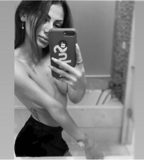 Sofia Filidou model nude gallery