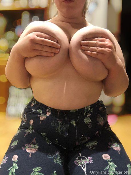 Carlotta star beautiful pics