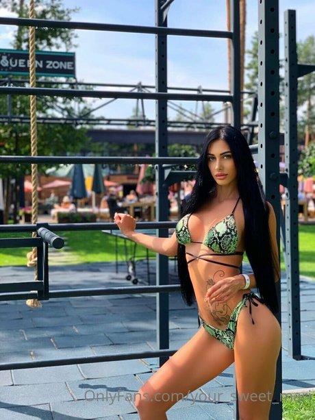 Mari Sweet pornstar hot pics