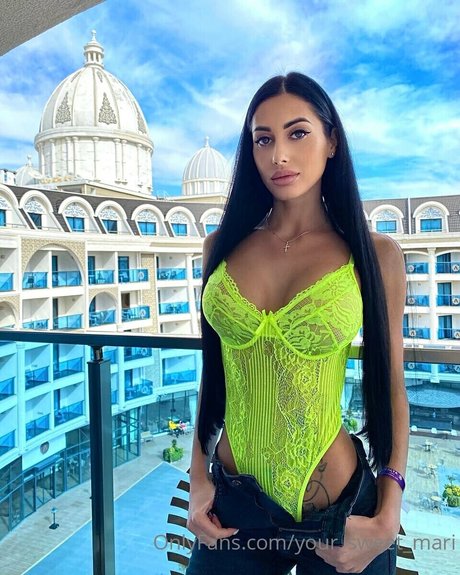Mari Sweet nude pornstar pics
