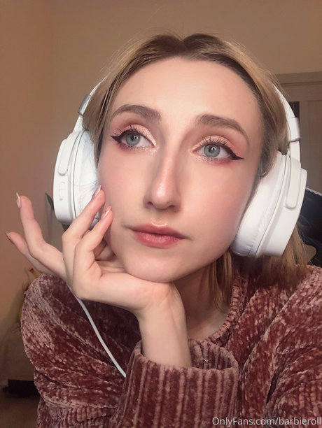 pretty onlyfans hot nude pic