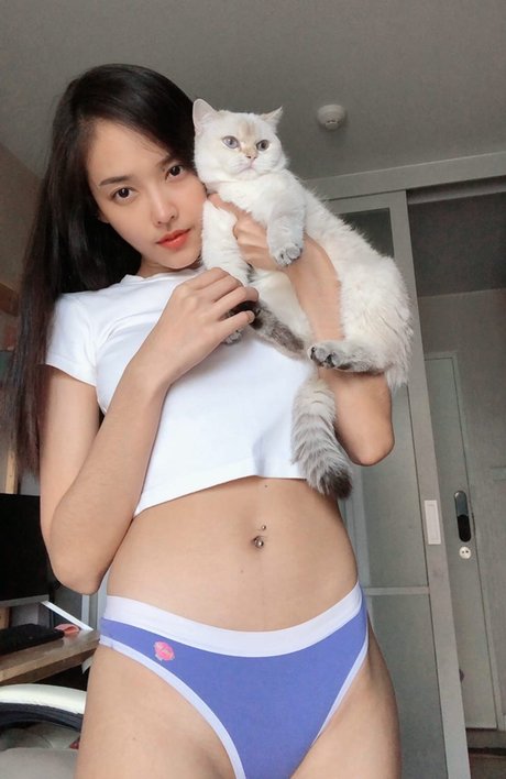 petite slut onlyfans hot porn img
