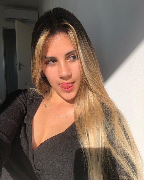 Augustina 18 pornstar top gallery