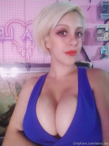 Keira Lex erotic actress img