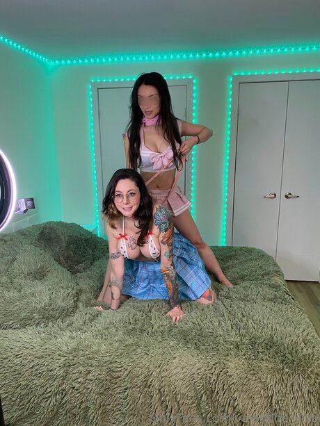 Valentine Vina star porn image
