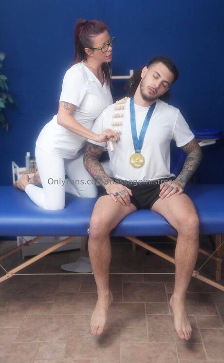 Massagemistress pornographic model gallery