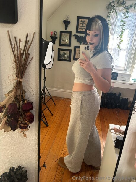 Brattykayla high quality actress archive