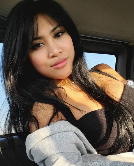 Alexmackxxx exclusive model pic