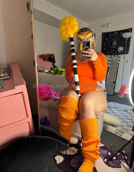 Celestialjoyce xxx model pic