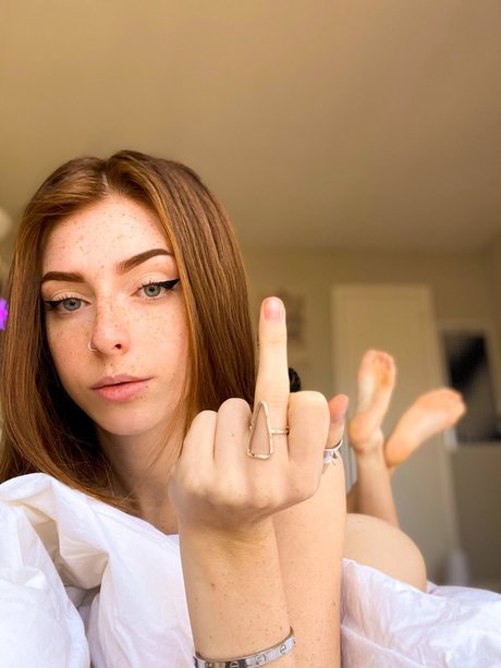 Lynn goddesss sexy pornstar gallery