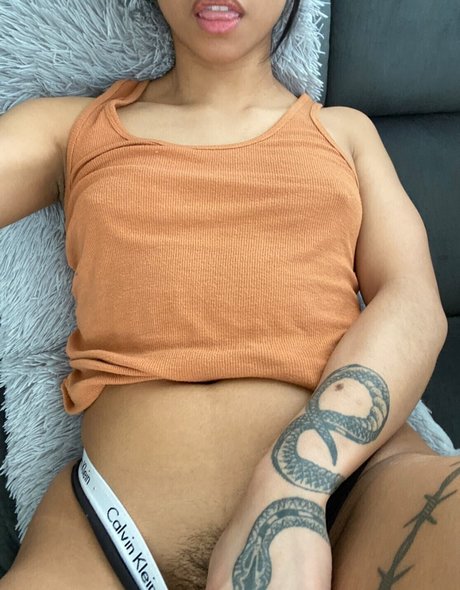Daddymaya nude model photos