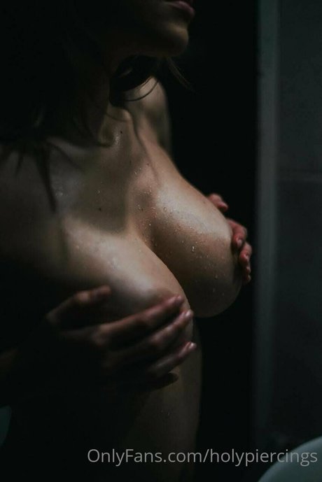 Sofia Arena pornstar nudes archive