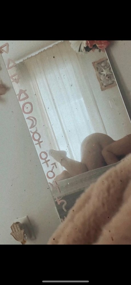 Mimiko Divine star nudes gallery