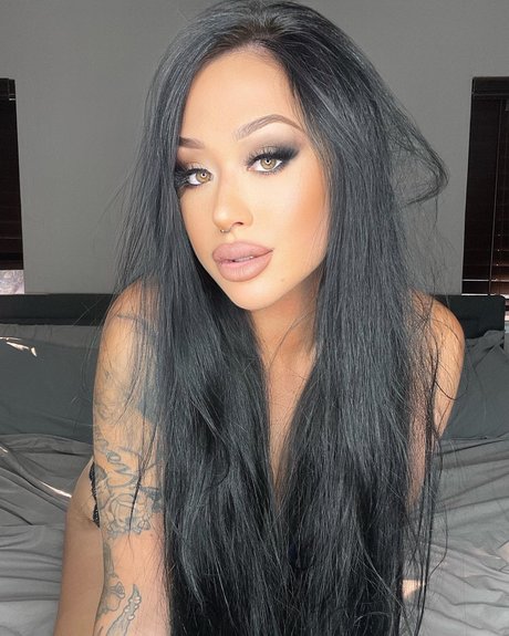 Shawnee  porn actress photos
