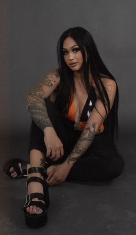 Shawnee  top profile image