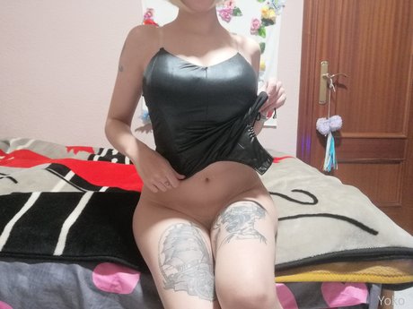 black hair onlyfans nudes galleries