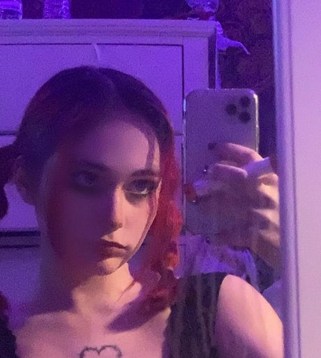 Gothicbratgf  nudes pornstar pic