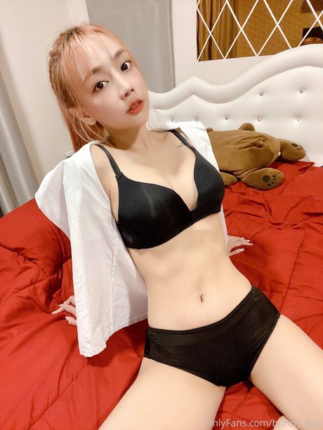 Bunny ged perfect pornstar picture